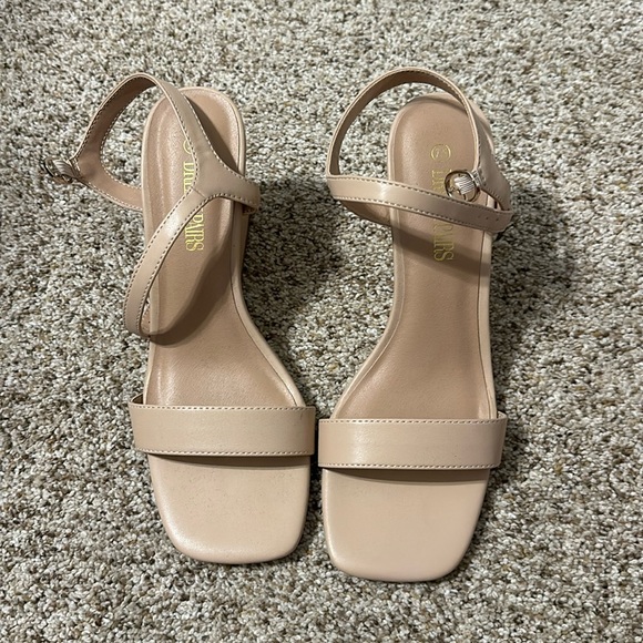 DREAM PAIRS Women’s Casual Dressy Wedge Sandals Cute Square Toe - Picture 1 of 4